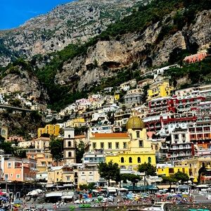 Meet your Posher, Corinne